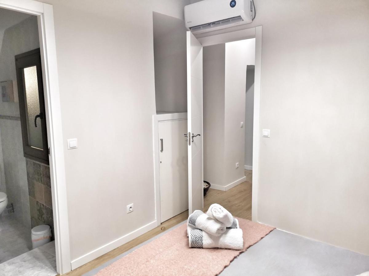Apartamento Ilarcuris Con Patio Privado Toledo Exterior photo