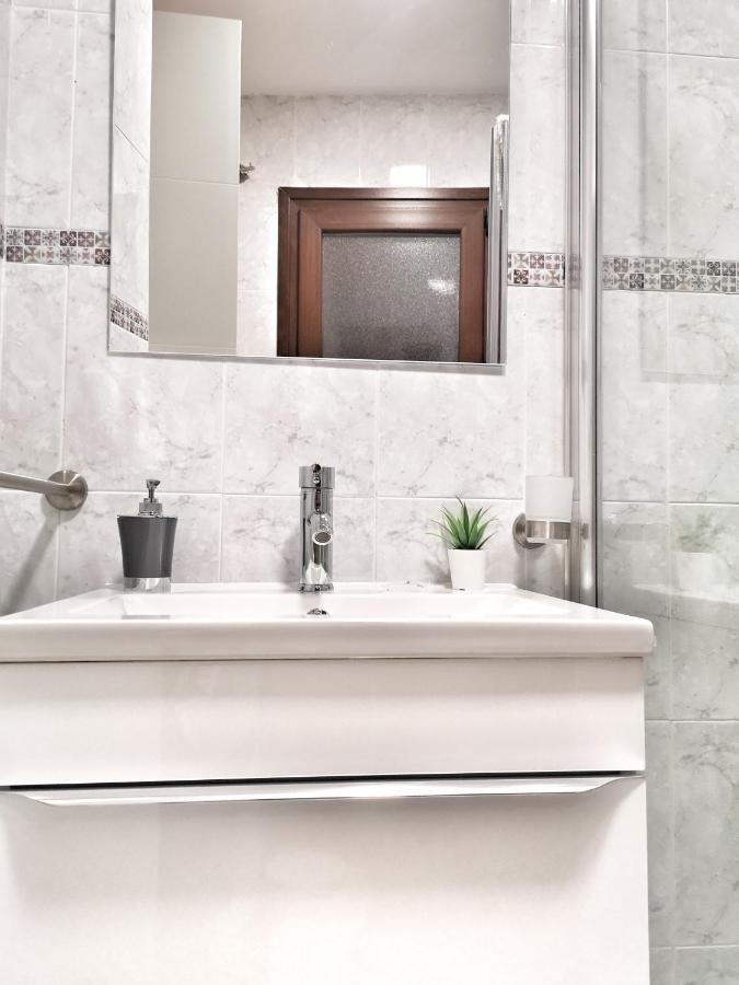 Apartamento Ilarcuris Con Patio Privado Toledo Exterior photo