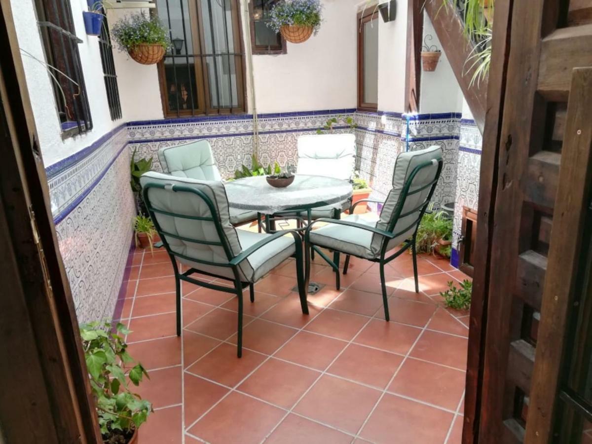 Apartamento Ilarcuris Con Patio Privado Toledo Exterior photo